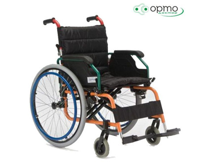 Кресло-коляска для инвалидов "Armed" 